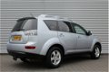 Mitsubishi Outlander - 2.4 INSPIRE 2WD SPECIAL EDITION | Airco | Navi | Trekhaak | 16