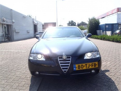 Alfa Romeo 166 - 2.4 JTD MULTIJET Distinctive - 1