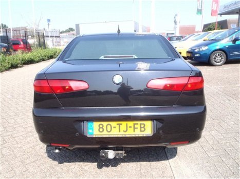 Alfa Romeo 166 - 2.4 JTD MULTIJET Distinctive - 1