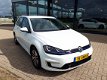 Volkswagen Golf - e-Golf Leer stoelverwarming camera clima keyless ledverlichting parkeersensoren st - 1 - Thumbnail