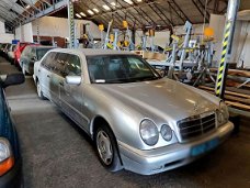 Mercedes-Benz 200-serie - 200 cdi 6 deurs