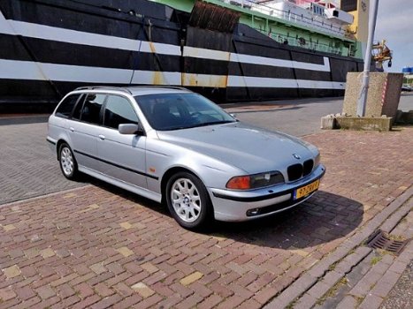 BMW 5-serie Touring - 525tds - 1