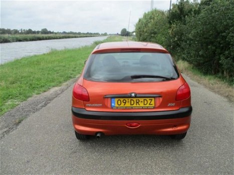 Peugeot 206 - 1.1 XR |5Deurs|Elektrische Ramen|175DKM| - 1