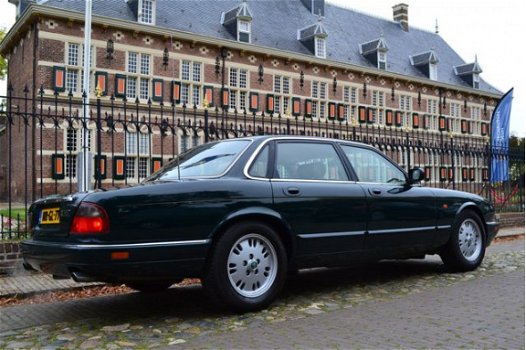 Jaguar XJ - 3.2 aut / NL Auto / 133562 km NAP / LEDER / YOUNGTIMER - 1