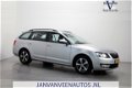 Skoda Octavia Combi - 1.6 TDI Greenline Ambition Businessline 6-bak Navigatie Climate Control Parkee - 1 - Thumbnail