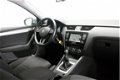 Skoda Octavia Combi - 1.6 TDI Greenline Ambition Businessline 6-bak Navigatie Climate Control Parkee - 1 - Thumbnail