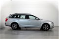 Skoda Octavia Combi - 1.6 TDI Greenline Ambition Businessline 6-bak Navigatie Climate Control Parkee - 1 - Thumbnail