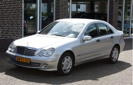 Mercedes-Benz C-klasse - 200 CDI CLASSIC - 1