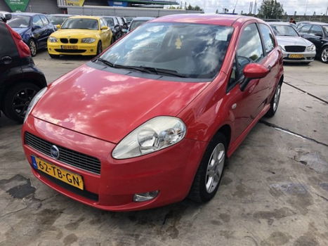 Fiat Punto - 1.2 8v Active - 1