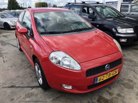 Fiat Punto - 1.2 8v Active - 1