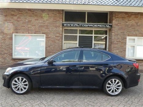 Lexus IS - IS 250 Executive Automaat / leder - 1