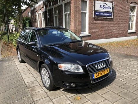 Audi A4 - 2.0 TDI Pro Line Business NAVI XENON PDC ZEER MOOI - 1