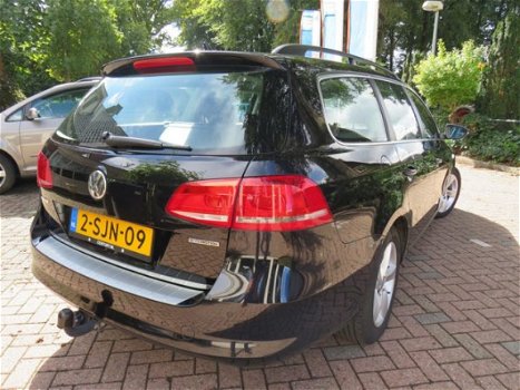 Volkswagen Passat Variant - 1.6 TDI BLUEMOTION EXECUTIVE EDITION - 1