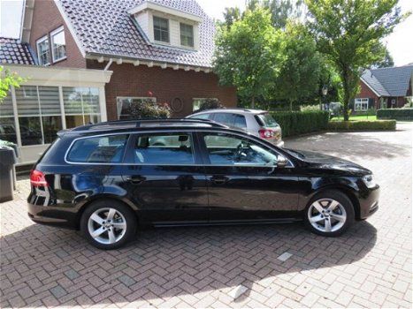 Volkswagen Passat Variant - 1.6 TDI BLUEMOTION EXECUTIVE EDITION - 1