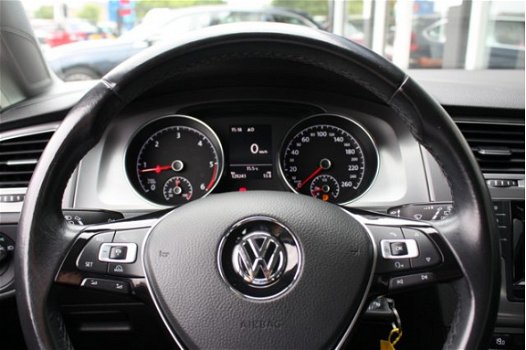 Volkswagen Golf Variant - 1.6 TDI | Navigatie | Adaptieve Cruise control | Climate control | Parkeer - 1