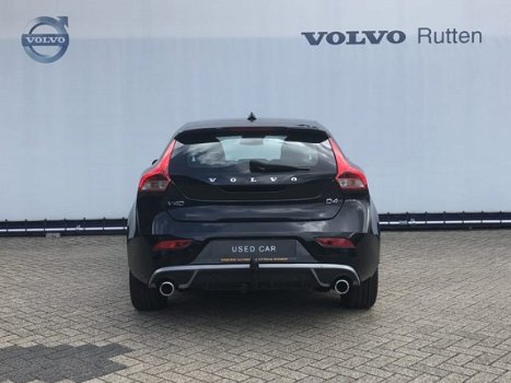 Volvo V40 - D4 190pk R-Design / Navigatie / cruise control / Airco - 1