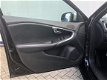 Volvo V40 - D4 190pk R-Design / Navigatie / cruise control / Airco - 1 - Thumbnail