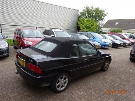 Ford Escort Cabrio - 1.6 pacific - 1