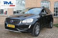 Volvo XC60 - 2.0 D3 Momentum 2014 141.527km Navi Climate Cruise 1e eigenaar - 1 - Thumbnail