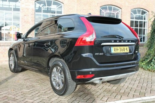 Volvo XC60 - 2.0 D3 Momentum 2014 141.527km Navi Climate Cruise 1e eigenaar - 1