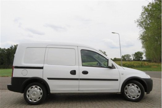 Opel Combo - 1.6i Benzine met Schuifdeur & Nieuwe APK - 1