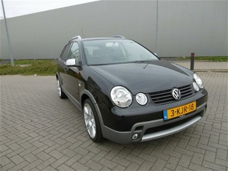 Volkswagen Polo - 1.4-16V Cross 5 Deurs Airco Zwart - 1