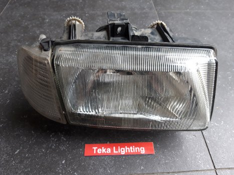 Volkswagen VW Caddy II 9K9A (95-04) Koplamp Knipperlicht Valeo 6R01498 Re Used - 0