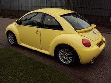 Volkswagen New Beetle - 2.0 115PK HIGHLINE