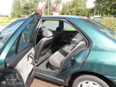 Peugeot 406 - 1.8-16V SR EERSTE EIGENAAR met APK Youngtimer - 1