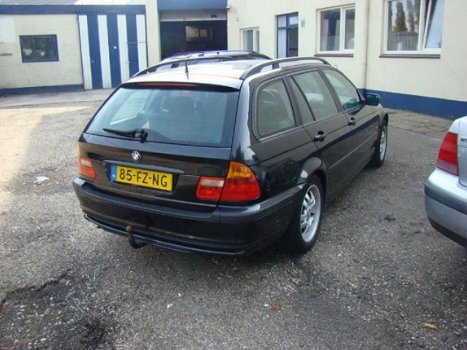 BMW 3-serie - 320d executive - 1