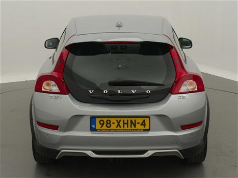 Volvo C30 - 1.6 D2 R-edition / airco-ecc / cruise / leder / pd c / afn-trekhaak - 1