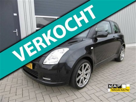 Suzuki Swift - 1.3 GLS Airco Zwart LM Wielen 17 Inch - 1