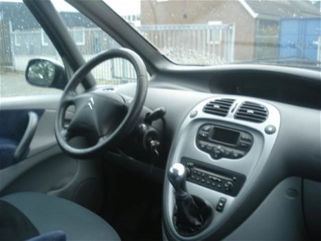 Citroën Xsara Picasso - 1.8i-16V Exclusive - 1