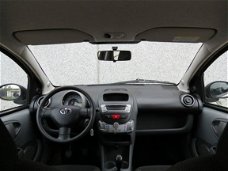 Toyota Aygo - 1.0-12V Nette auto met AIRCO incl. APK en nieuwe ACCU