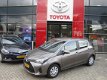 Toyota Yaris - 1.0 Business Plus - 1 - Thumbnail