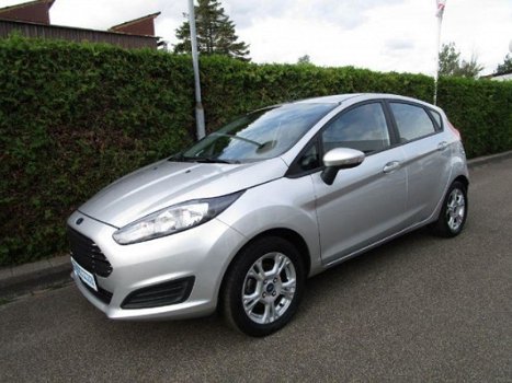 Ford Fiesta - 1.0 STYLE 80 PK 5-DEURS - 1