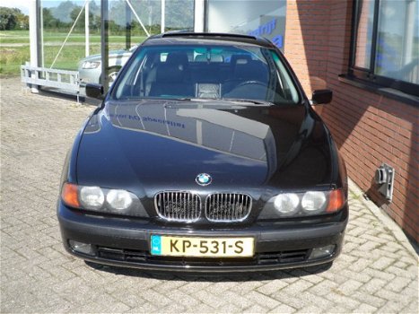 BMW 5-serie - 535I V8 EXECUTIVE AIRCO, AUTO TELEFOON, BIJ TEL. VRIENDELIJK - 1