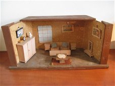 Te koop: vintage poppenhuis slaapkamer met attributten...jaren 50