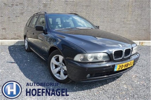 BMW 5-serie Touring - 530i Executive YOUNGTIMER/Automaat Leder Navi Cruise Lmv 17