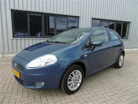 Fiat Grande Punto - 1.4 Dynamic Airco Cruise Control 86.056 Km - 1