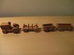 Vintage houten mini treintje (locomotief en 3 wagens)...jaren 30 - 1 - Thumbnail