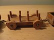 Vintage houten mini treintje (locomotief en 3 wagens)...jaren 30 - 4 - Thumbnail