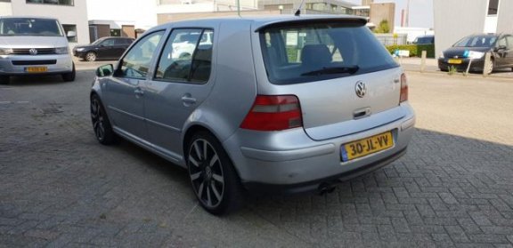 Volkswagen Golf - 1.9 TDI 130pk - 1