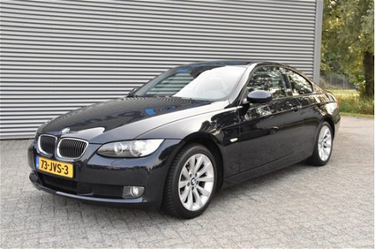 BMW 3-serie Coupé - 320I EXECUTIVE Automaat 17 Inch Xenon Sportstoelen 85.900 KM - 1