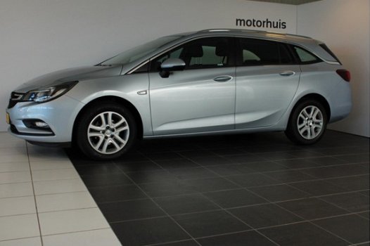 Opel Astra - 1.4Turbo 150pk | Online Edition | Navigatie | Camera | Bluetooth - 1