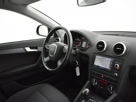 Audi A3 Sportback - 1.6 TDI ATTRACTION PRO LINE + NAVIGATIE - 1