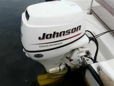 White Boat 500 Console VERKOCHT ! + 25 pk Johnson 4-takt - 8