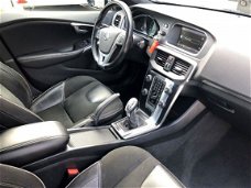 Volvo V40 - 1.6 D2 Summum