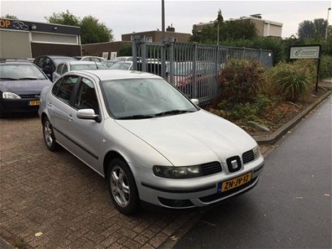 Seat Toledo - 2.3 V5 Executive - 1