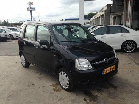 Opel Agila - 1.0i - 1